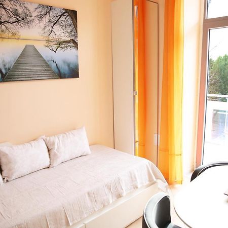 Villa Mit Whirlpool Fuer 32 Per Цриквеница Экстерьер фото