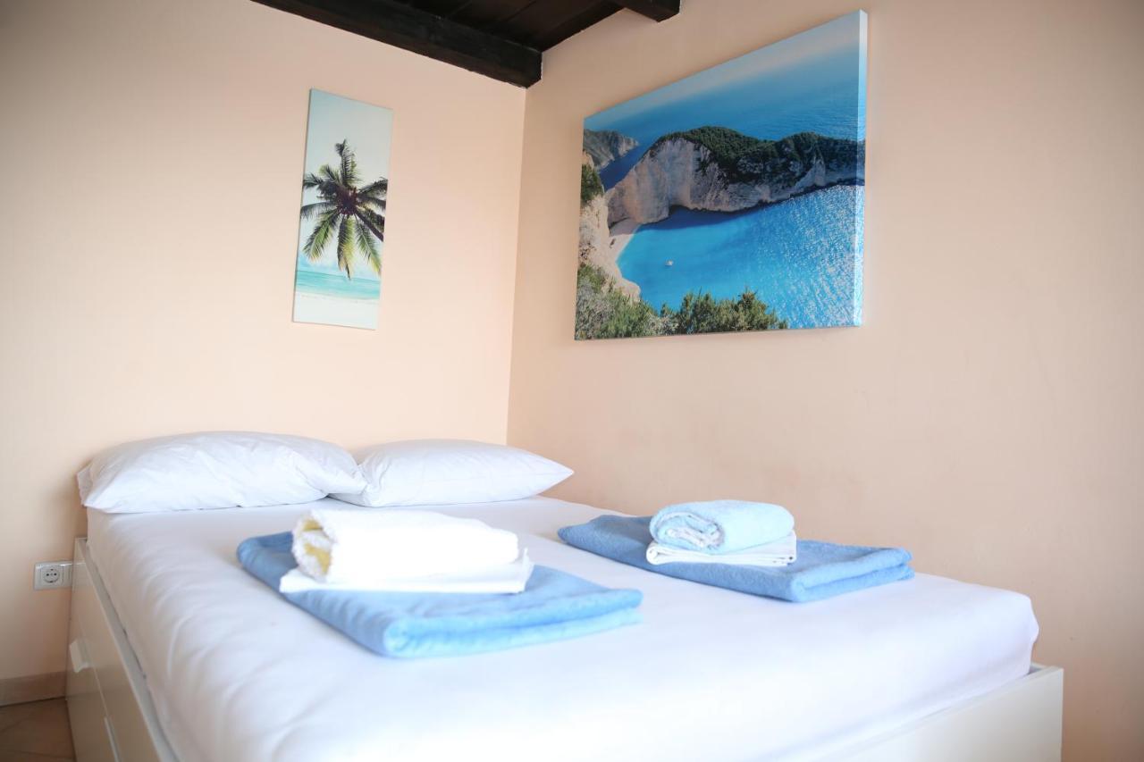Villa Mit Whirlpool Fuer 32 Per Цриквеница Экстерьер фото